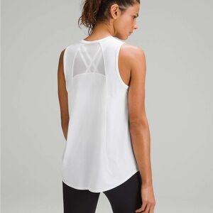 Lululemon Sculpt Tank in White Size M